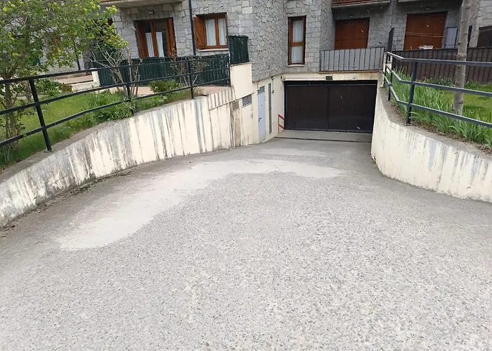 Inmocyma Montañas Mágicas-benasque Apartamento *