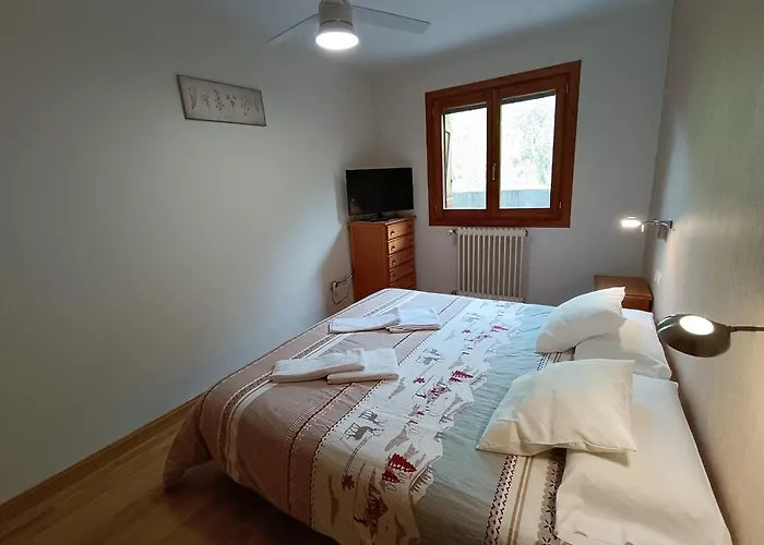 Apartamento Inmocyma Montañas Mágicas-benasque *